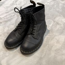 Doc Martin 1460, US 8 used 