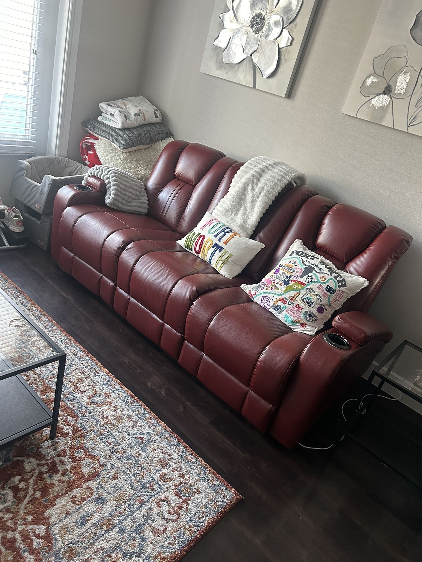 Red Leather Reclining Couch 