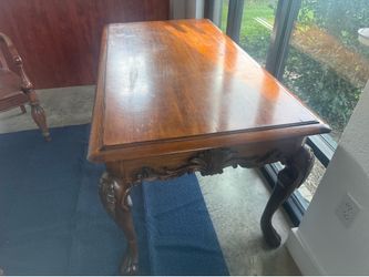Desk/ table