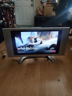 26" Aquos 720p HD TV