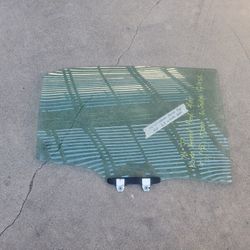 2004-07 Honda Accord 4dr Passenger Rear Door Glass