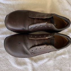 Redwing Men’s Steele Toe Shoes