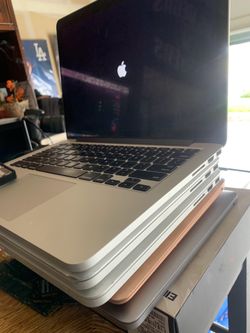 (3) 2015 MacBook Pro Retina 8gn Monterey