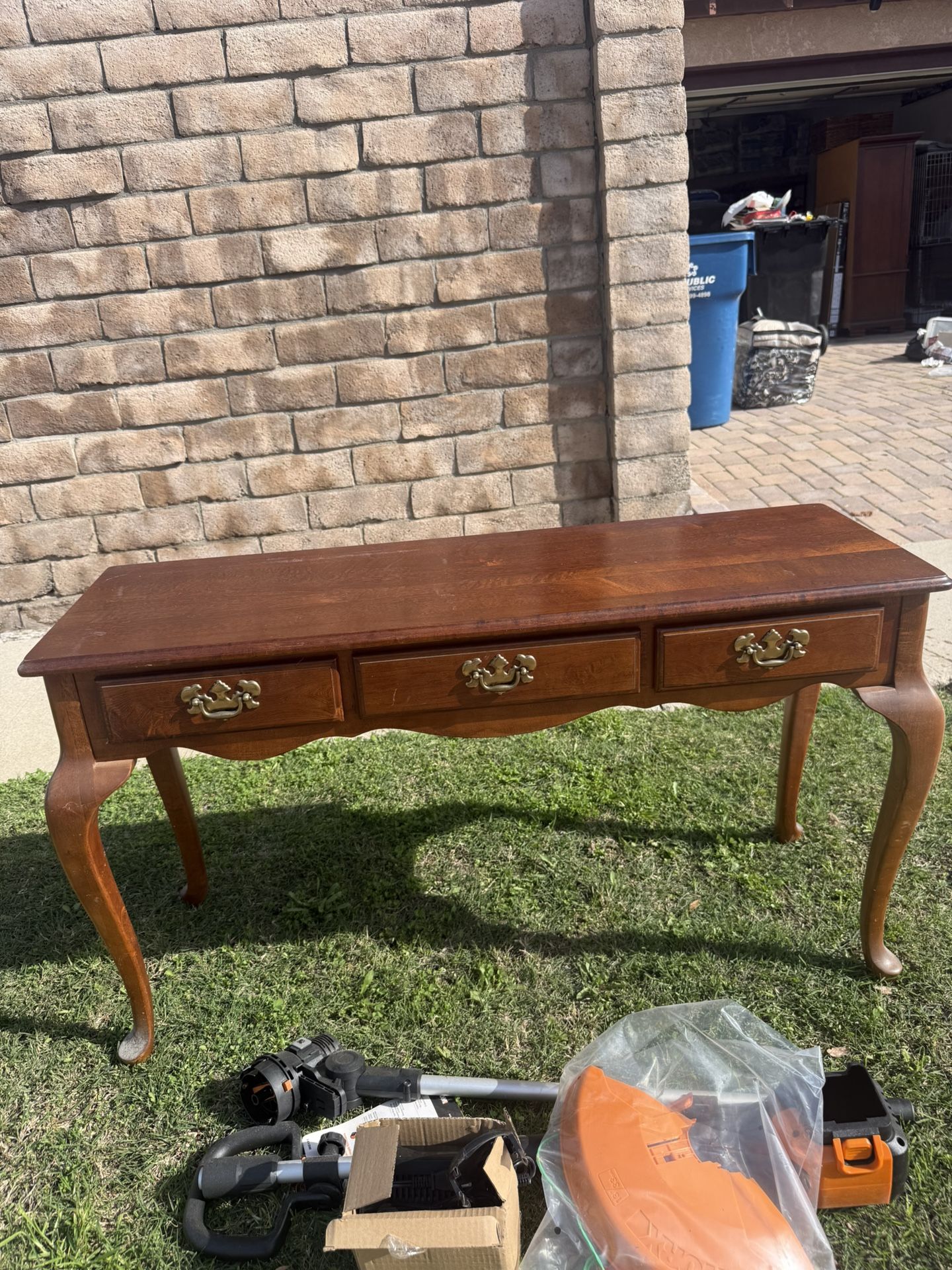 Sofa Table