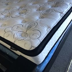 PILLOWTOP MATTRESS AND BOX SPRING 