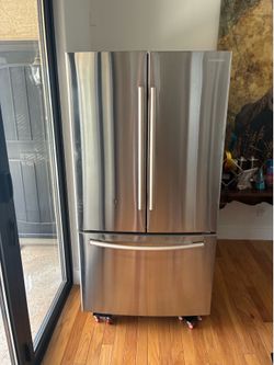 Samsung Refrigerator standard depth and Microwave Oven