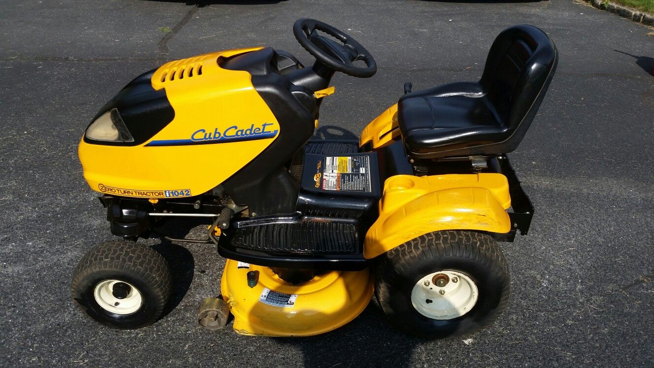 Cub cadet i1042 for Sale in Fountain Hill, PA OfferUp