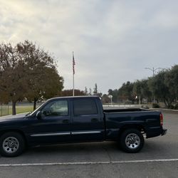 2006 GMC SIERRA 1500 V8 4.3 Engine 