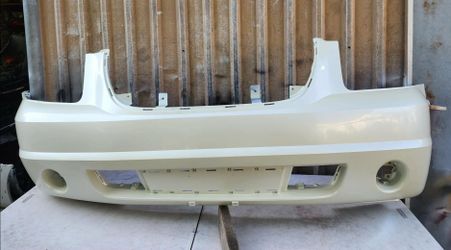 2007-2014 GMC Yukon Front Bumper Cover Pearl Color
