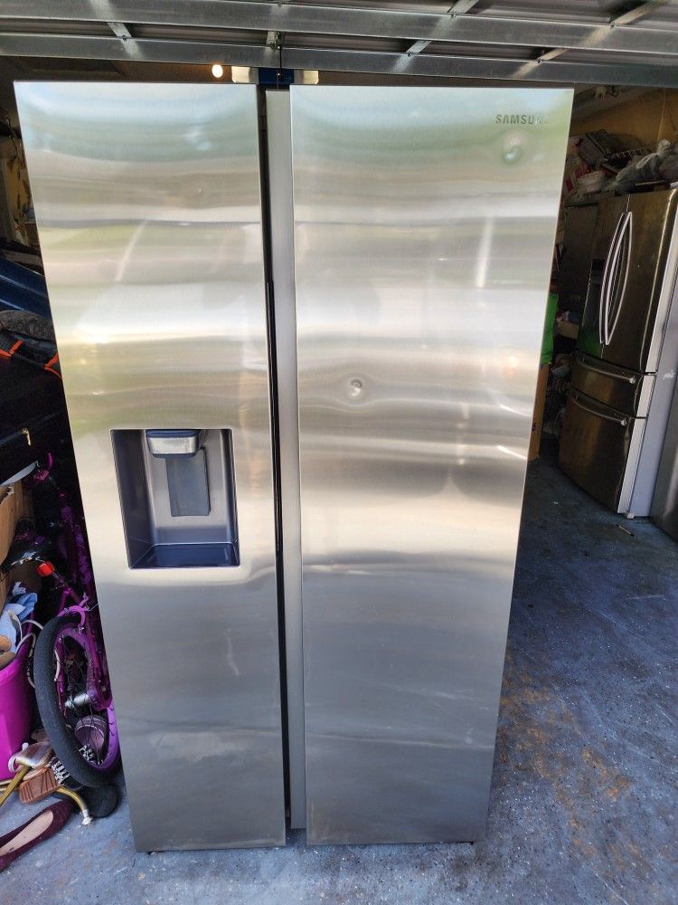 Samsung Refrigerator 