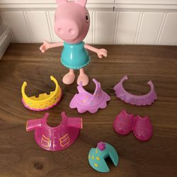 Peppa Pig Dress Up Doll