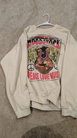 Life. Woodstock 1969 sweatshirt