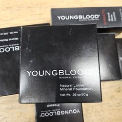 Youngblood Natural Loose Foundation TOFFEE - 0.35 oz (10 g)