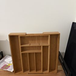 Extendable Wood Drawer Organizer