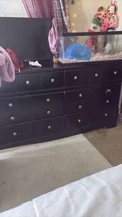dresser