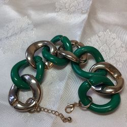 Vintage Large Green Goldtone Link Chunky Bracelet