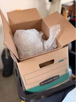 FREE Wrapping materials for moving and a few boxes