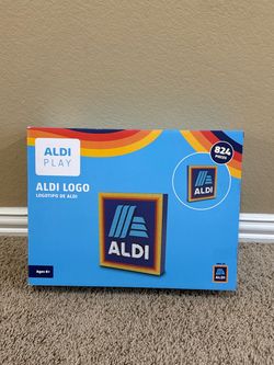 Aldi Lego set 824 pieces