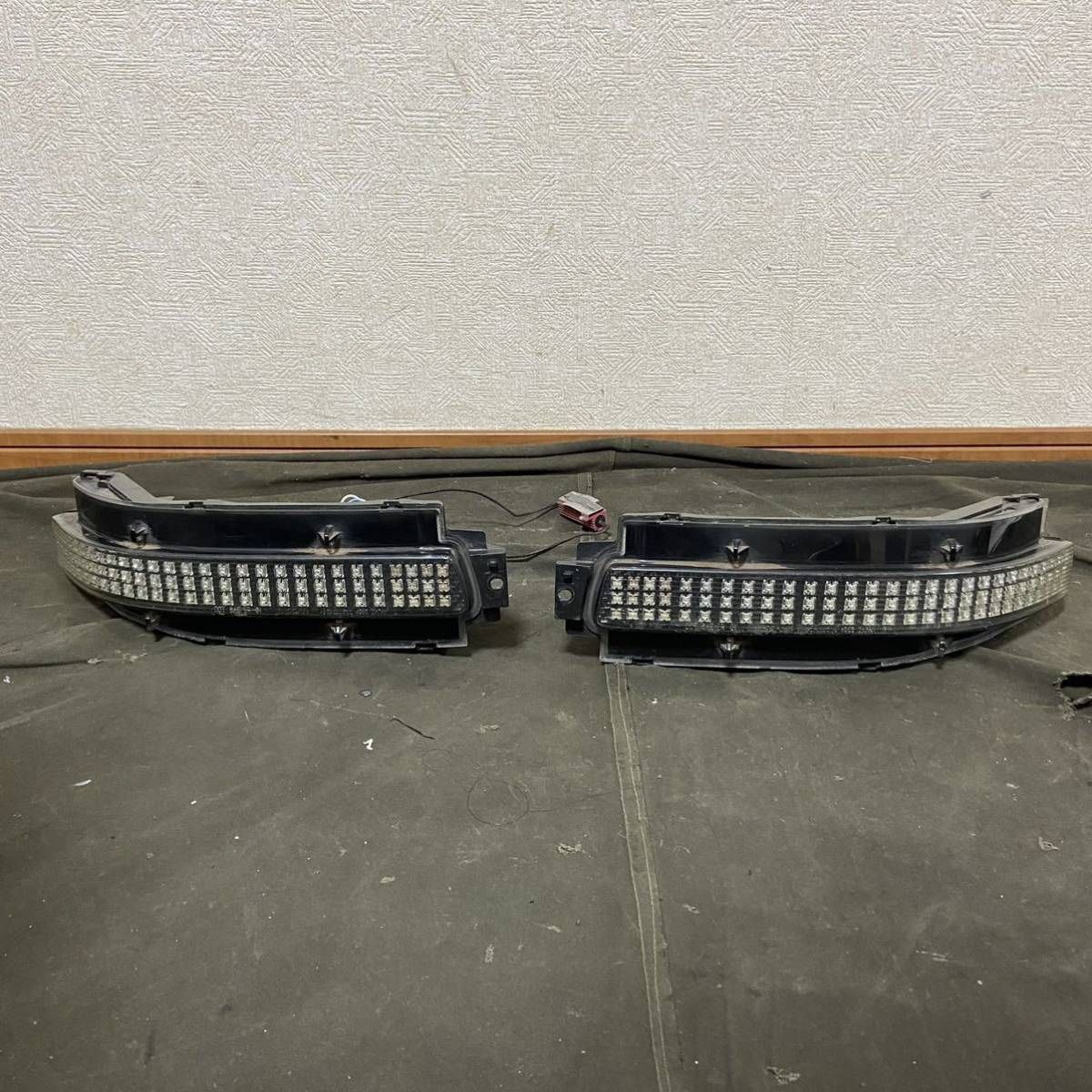 Customized OEM 350z Rear Turn Signals