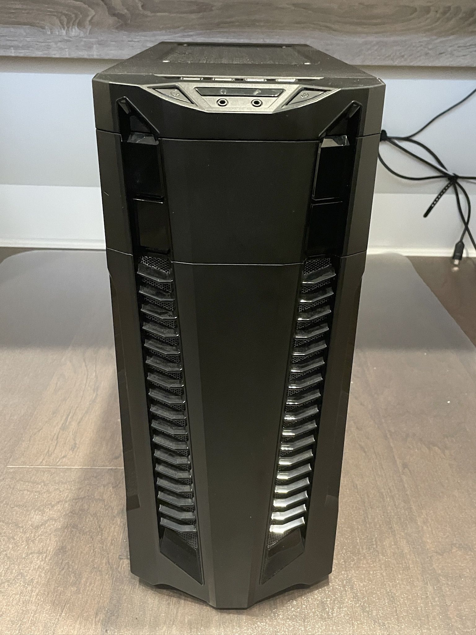 Rosewill ATX Mid Tower Gaming Computer Case