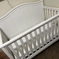 Delta Crib 