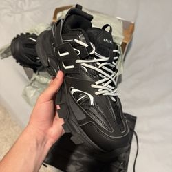 Balenciaga Tracks