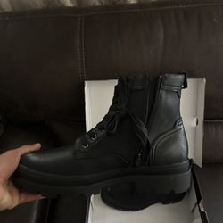 Black boots