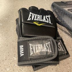 Boxing Items 12$ Each