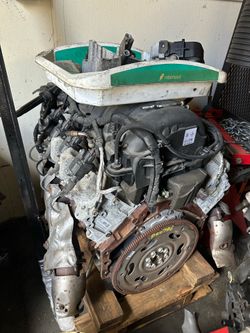 Chevy 6.6 L V8 engine