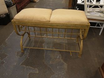 WINE RACK BENCH (NEGOTIABLE)