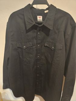 Men's LEVI Button-up - Black