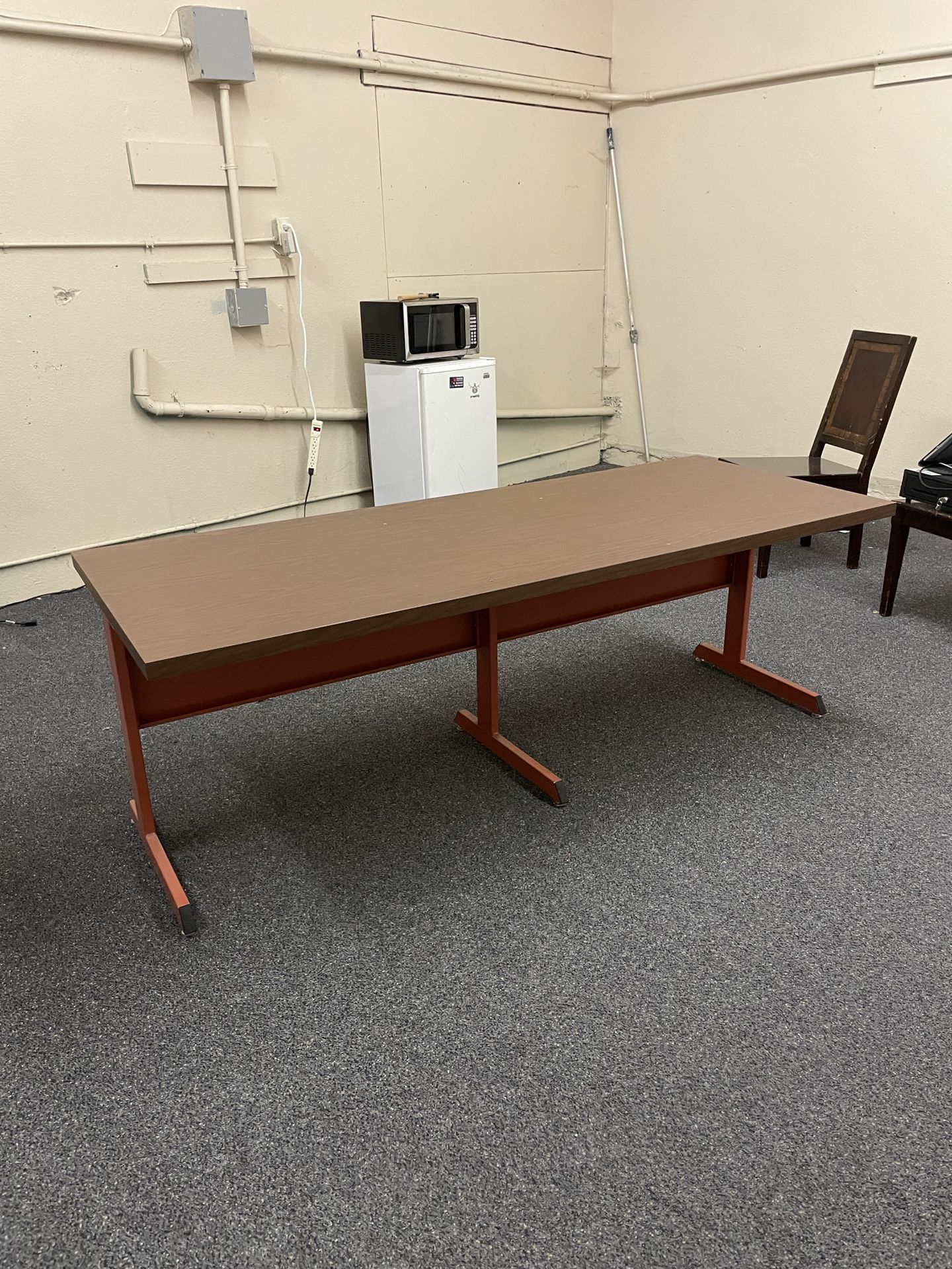 Heavy Work Bench Desk - Free