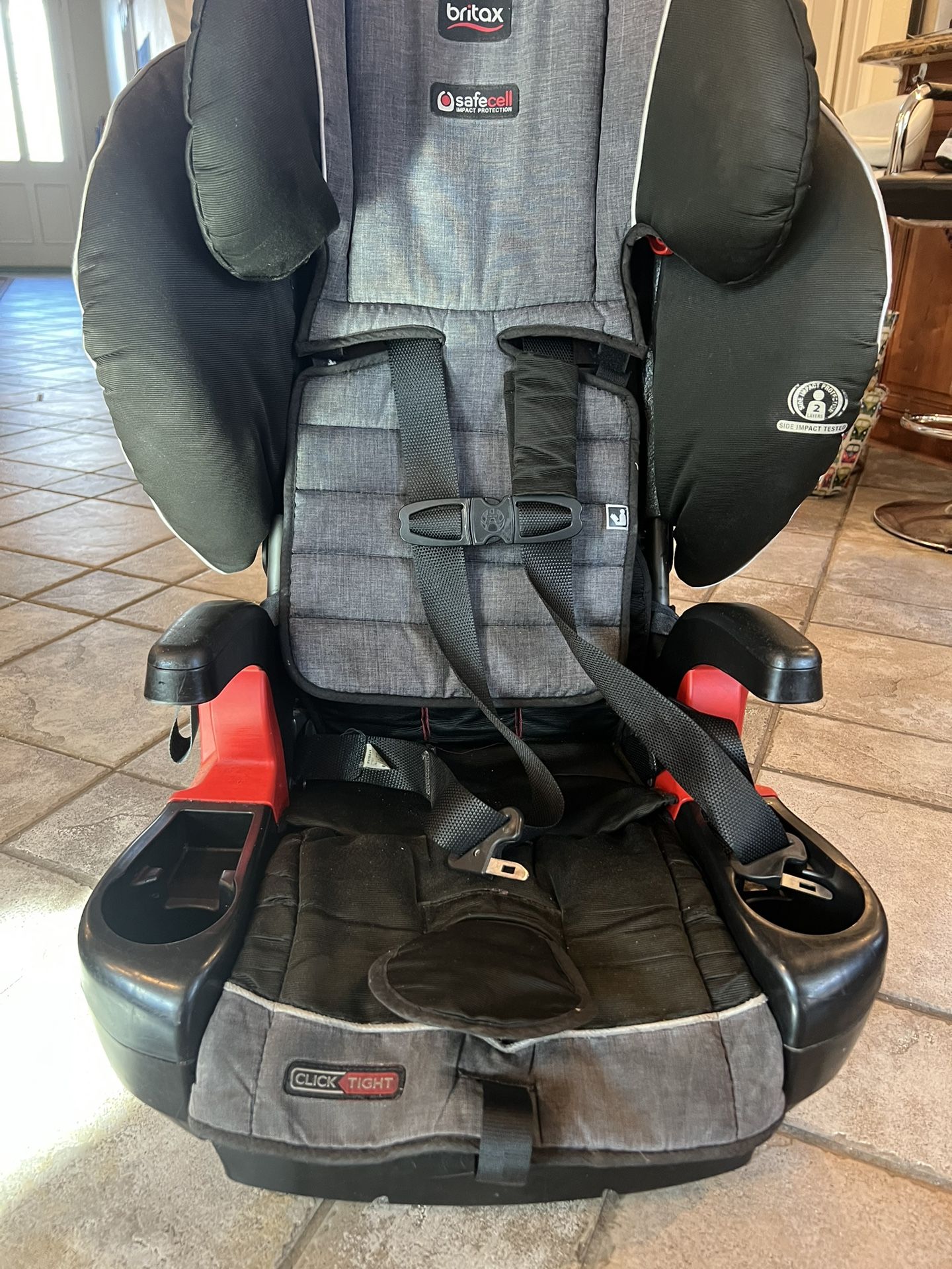 Britax ClickTight Harness-2-Booster Car Seat – Used