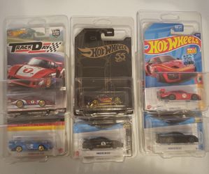 Hot Wheels Six Porsche Models In Protectors