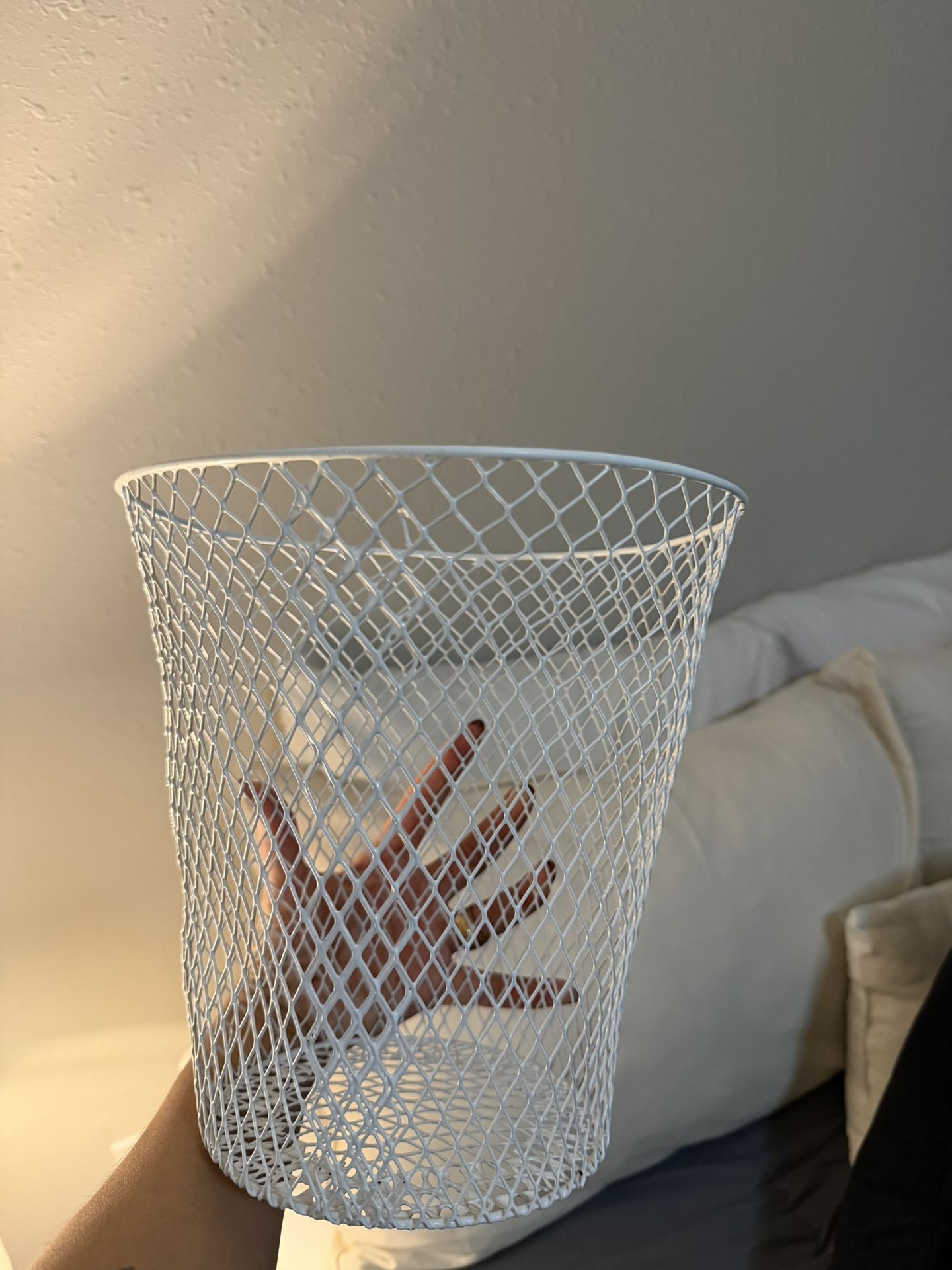 Wire Mesh Round Waste Basket