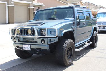 Hummer H2 SUT