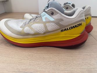 WMNS)SALOMON Ultra Glide 2 'Yellow Red'WOMEN'S