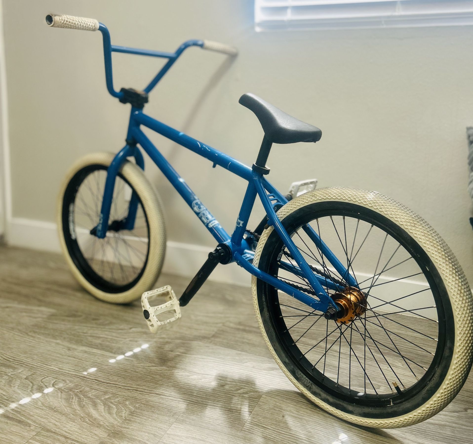 Blue Kink With W/ White Vans Tires