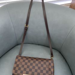 Louis Vuitton Crossbody Purse