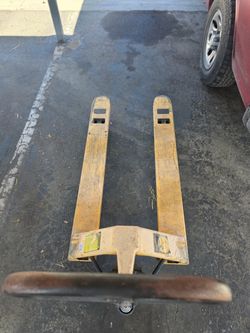 Pallet Jack 5500lbs