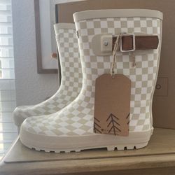 Urban Pines Rain Boots 