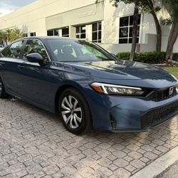 2025 Honda Civic 3,000 Miles Like New 