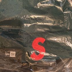 New Supreme Beanie