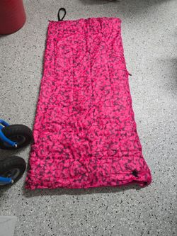 Sleeping Bag for a young girl in elementary school