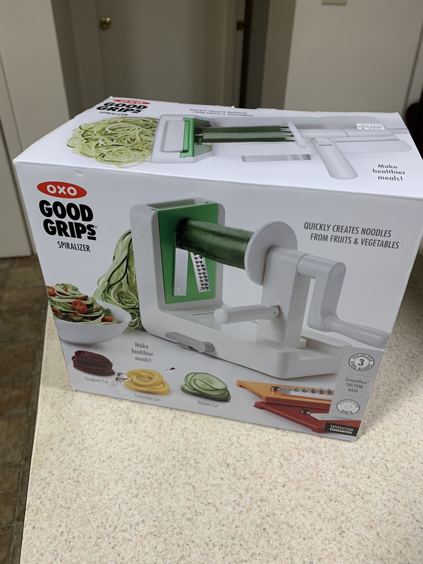 OXO Good Grips Fruit Vegetable Spiralizer 3 Blades Healthy Meals Dishwasher Safe