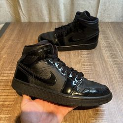 Nike Air Jordan 1 Mid Patent Triple Black (Women's) Size 8 BQ6472-003