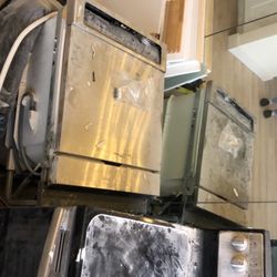 Dishwasher 