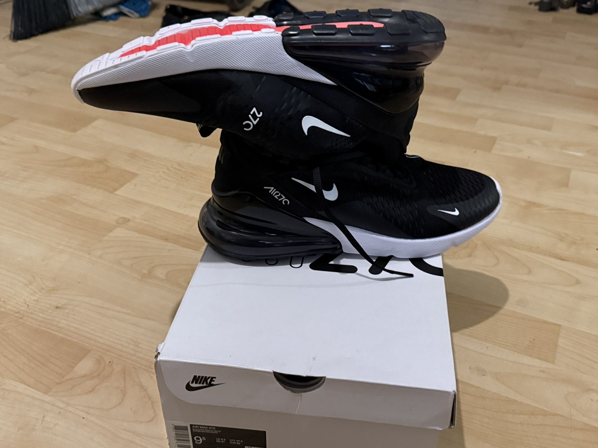 Air Max 270 