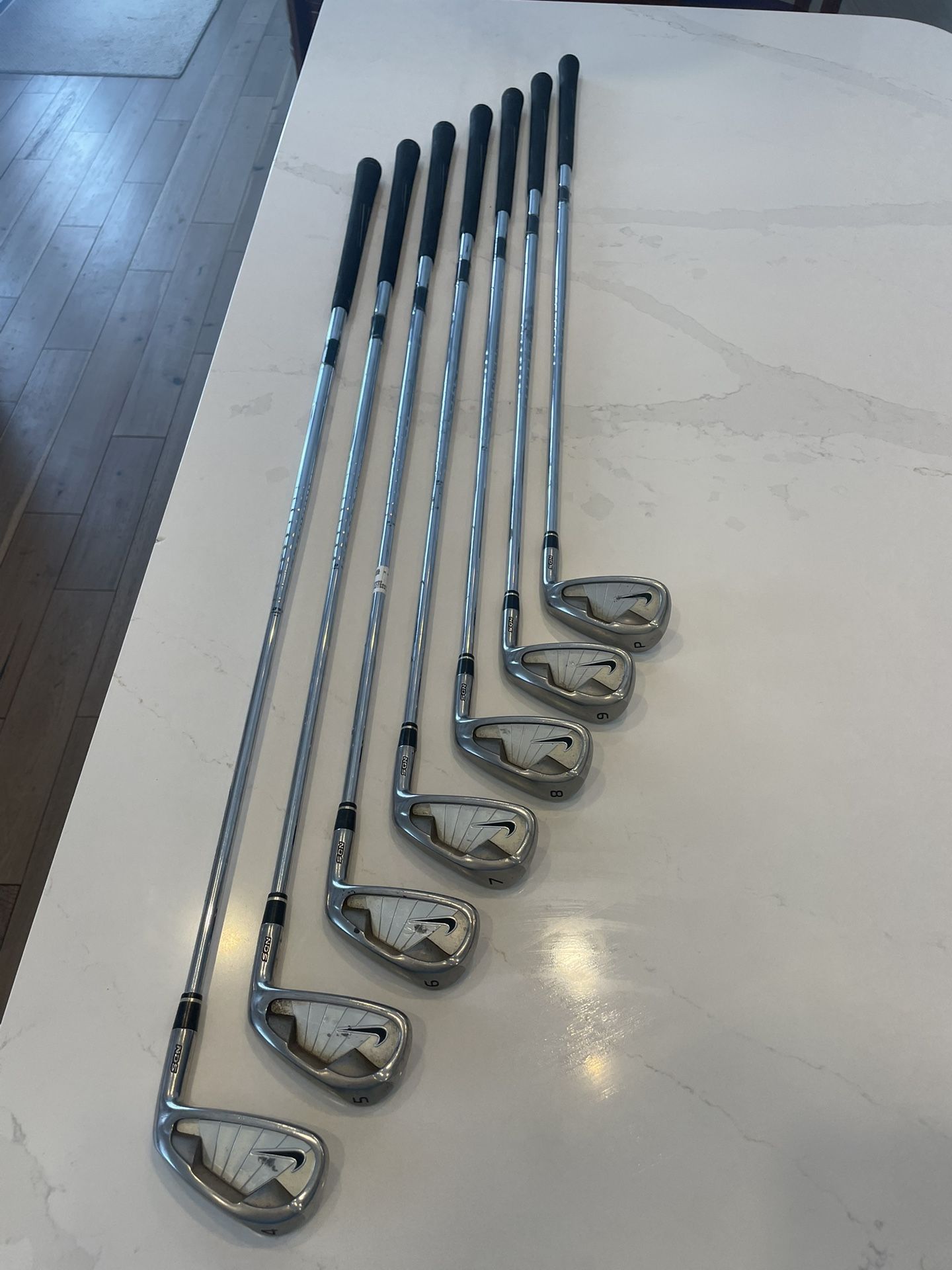 Nike NDS RH Golf Club Iron Set