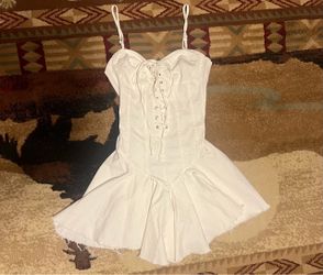 Fashion Nova white denim dress size Small